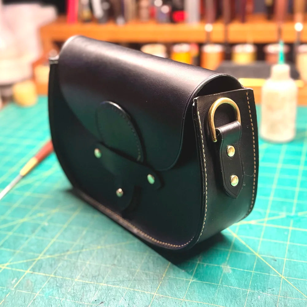 The Aura Crossbody - Colonial Black