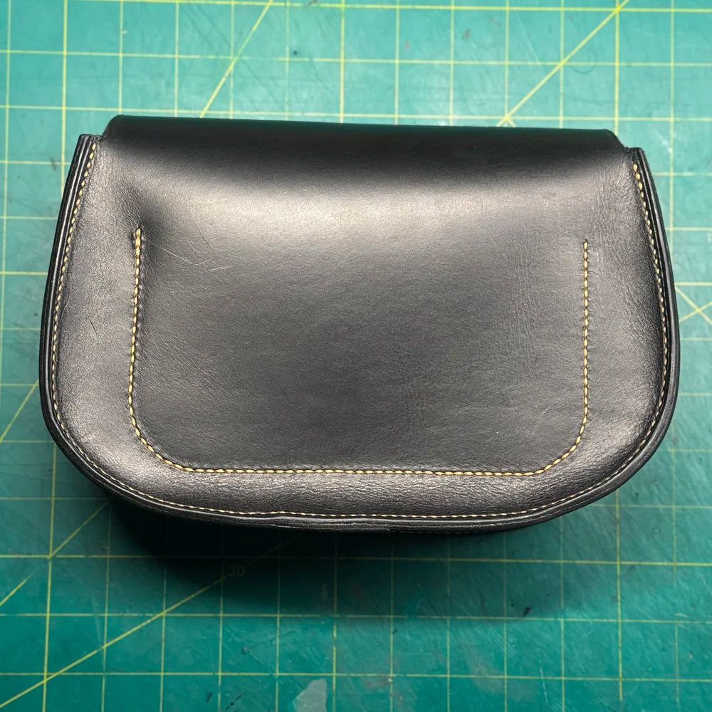 The Aura Crossbody - Colonial Black
